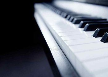 Utforska den kreativa världen med Casio 700 Keyboard